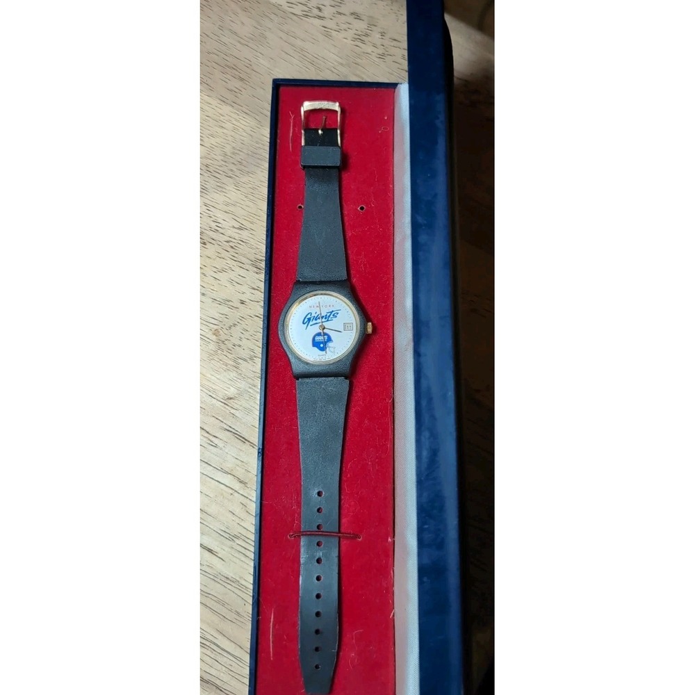 New York Giants Watch Bradley Quartz NFL Licensed Hard Case  Needs Battery.‎
